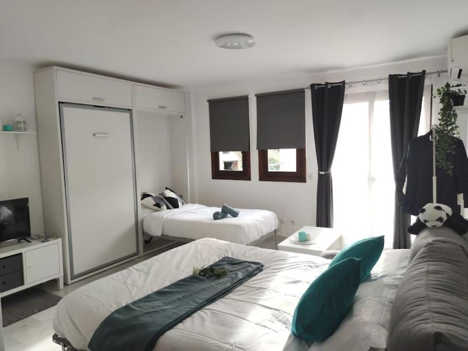 Apartamento Maika Benalsun Pueblo Evita ベナルマデナ エクステリア 写真