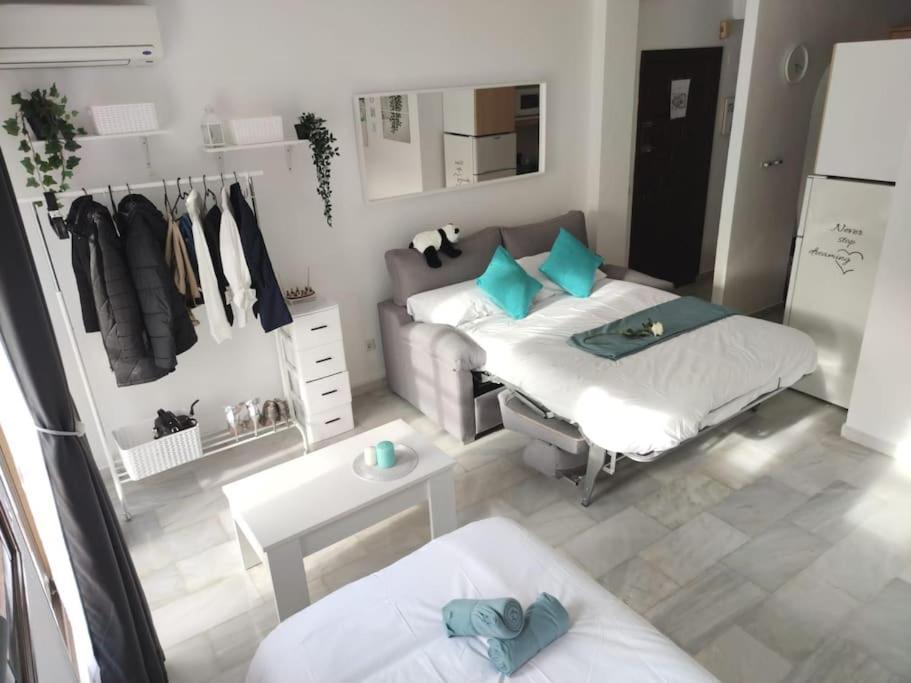 Apartamento Maika Benalsun Pueblo Evita ベナルマデナ エクステリア 写真